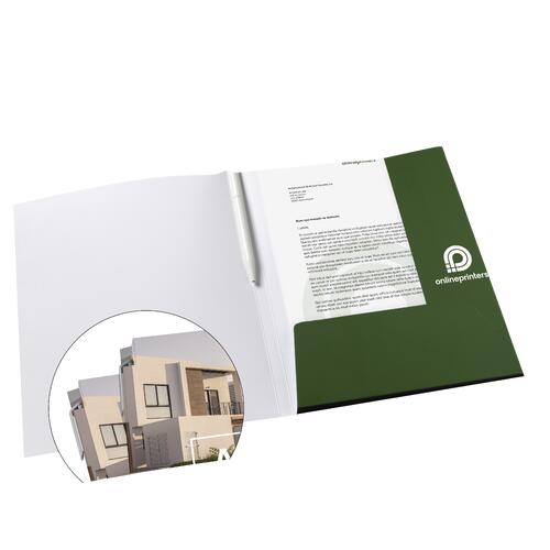 Chemise en papier avec support pour stylos.