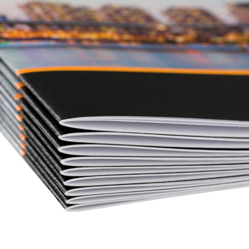 Brochures agrafées format paysage, 24 x 17 cm 5