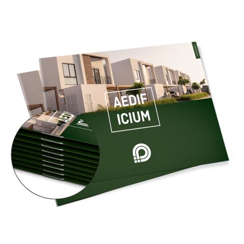 Brochure en papier avec reliure agrafe.