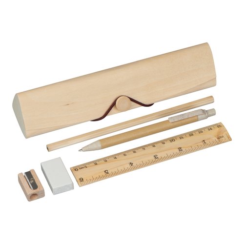 Ensemble d'criture en bois beige avec stylo, crayon, rgle, taille-crayon et gomme.
